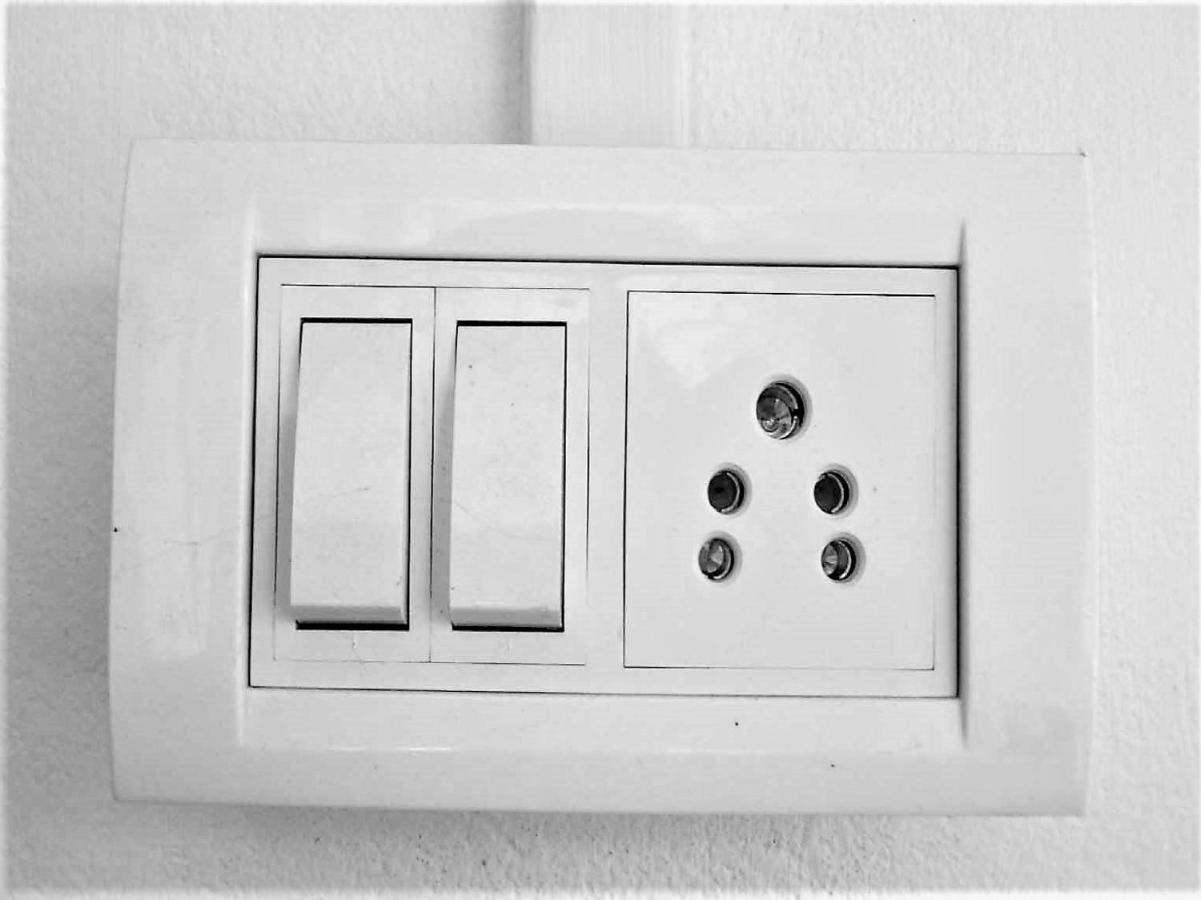 Oyo 16126 Aanantham Hotel Ludhiana Eksteriør billede