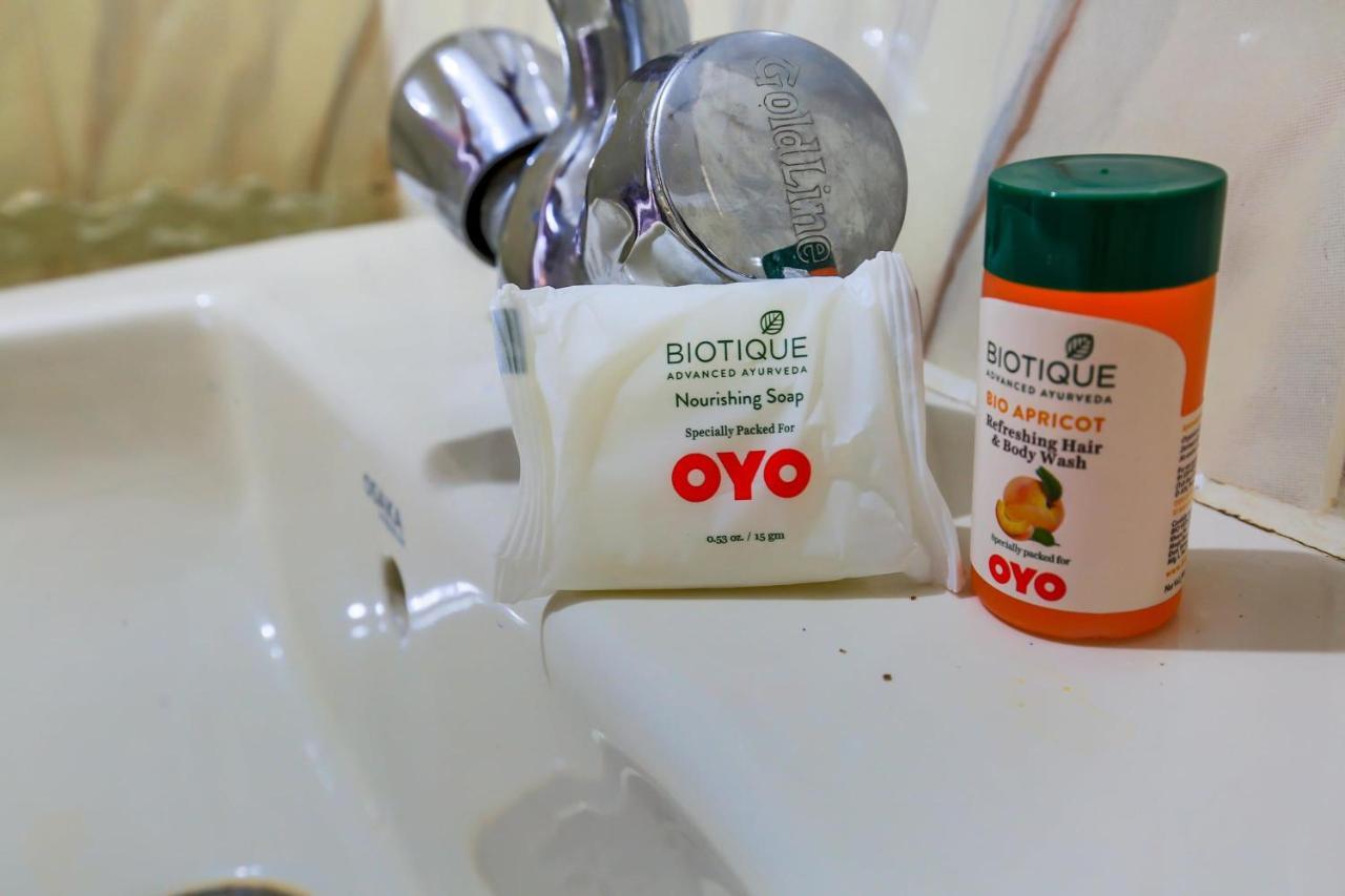 Oyo 16126 Aanantham Hotel Ludhiana Eksteriør billede